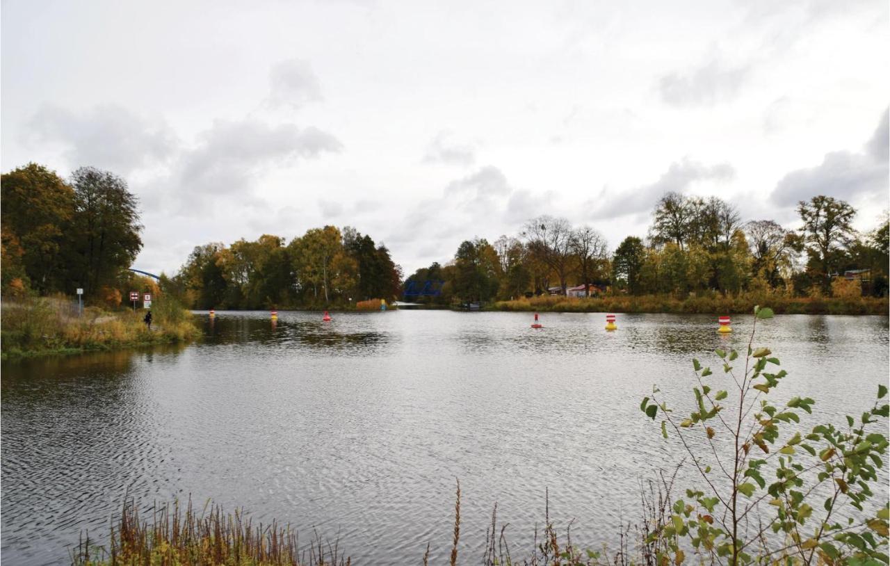 Nice home in Zerpenschleuse with 2 Bedrooms, WiFi&Sauna Buitenkant foto